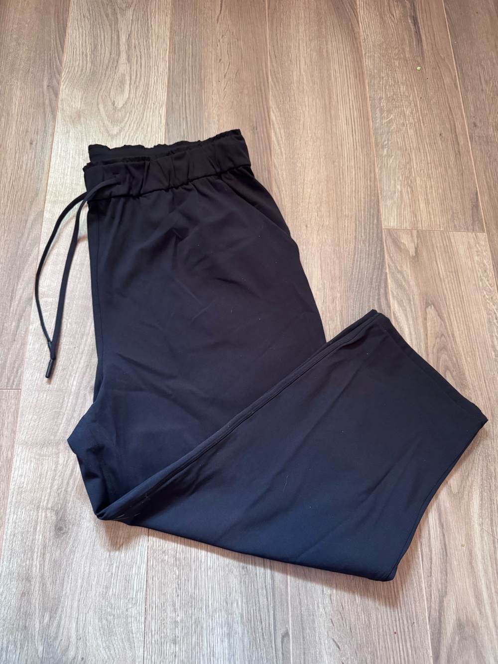 Lululemon Keep It Up Crops